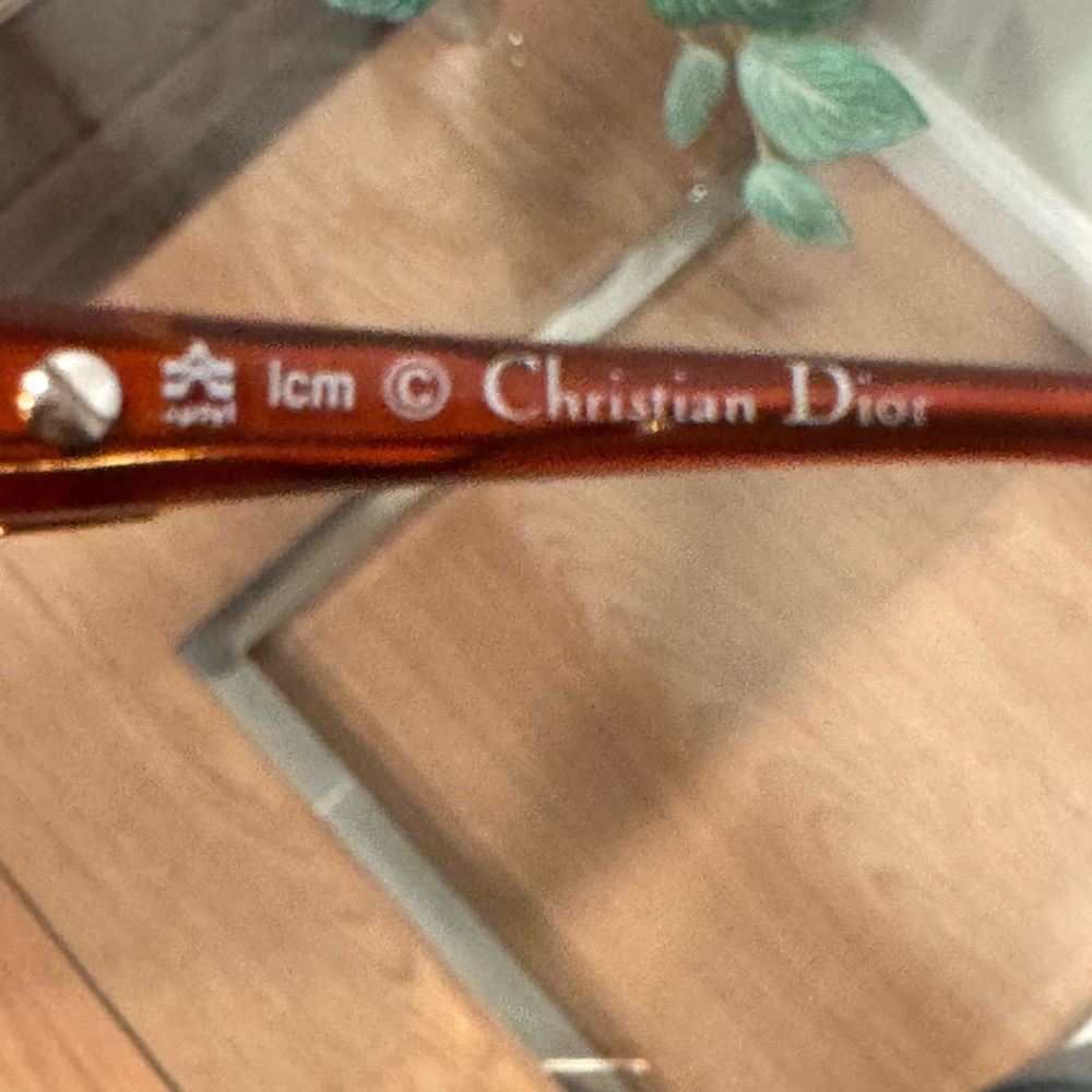 Dior Vintage Textured Amber Sunglasses - Picture 6 of 11